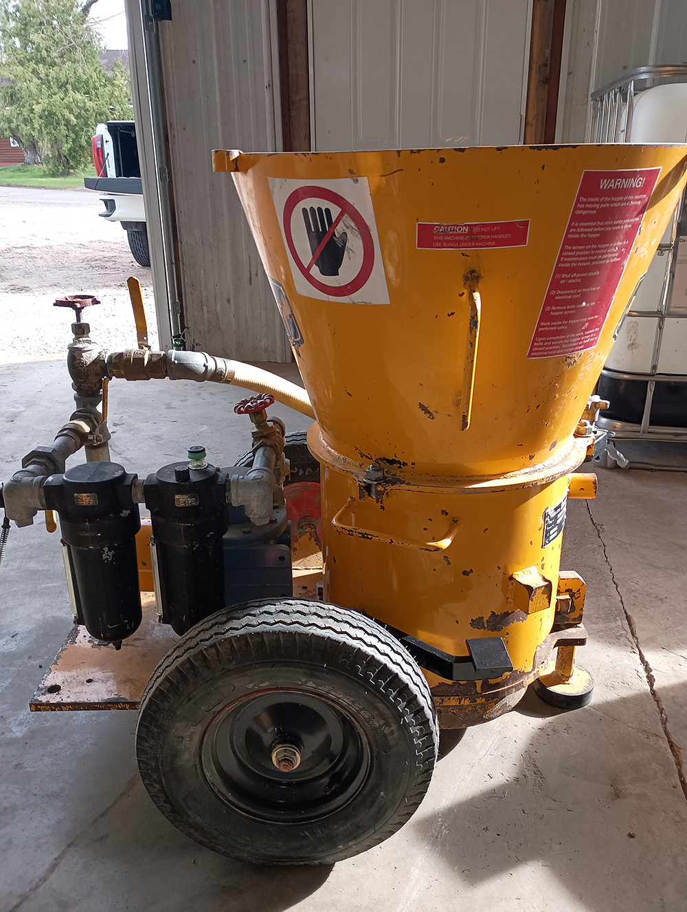 used REED Concrete Pump