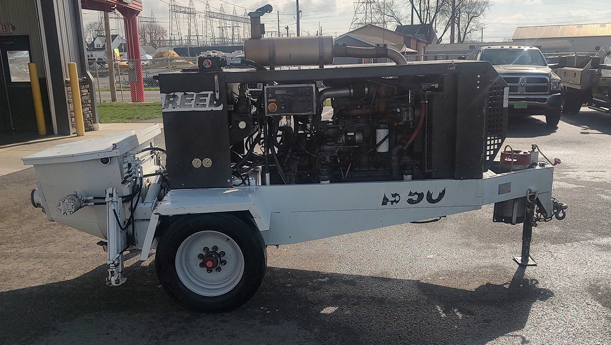 used REED Concrete Pump