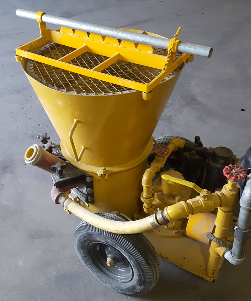 used REED Concrete Pump