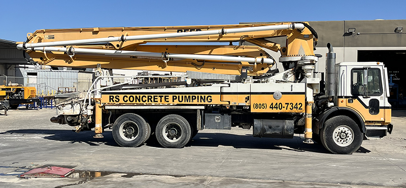 used REED Concrete Pump